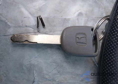 2010 Honda Civic Lx from USA, damaged, VIN 2HGFA1F50AH585192